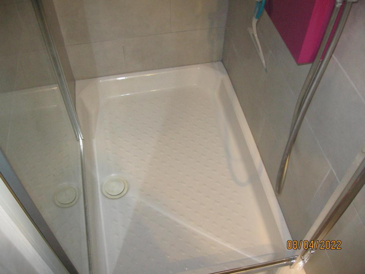Appartement Avec Chambre En Mezzanine Rognac Ngoại thất bức ảnh